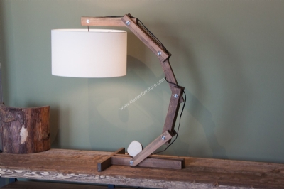 Tischlampe